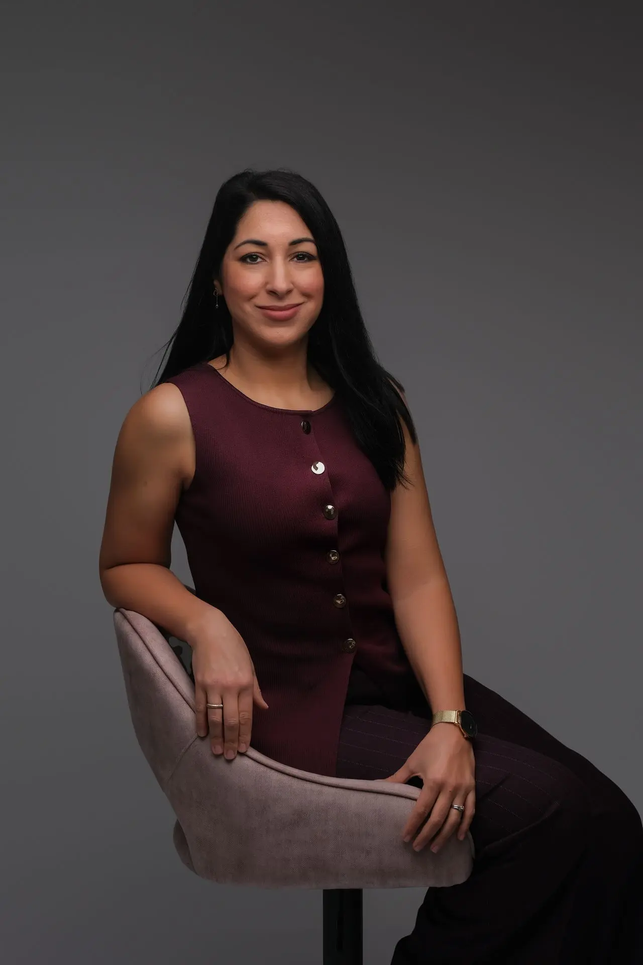 Loubna Mebrouk Directrice Marketing & Fondatrice du réseau d'affaires B10 Loubna Mebrouk Fondatrice du réseau d'affaires B10